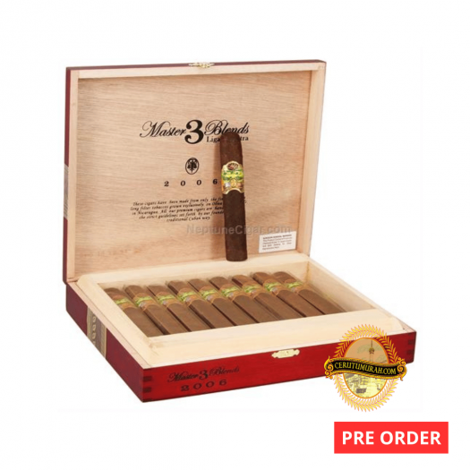 OLIVA MASTER BLENDS 3 ROBUSTO BOX OF 20